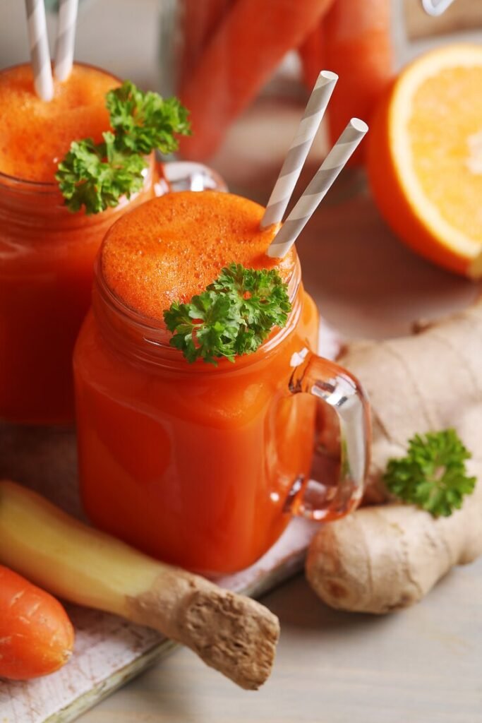 7 Incredible Benefits of Drinking Vegetable Juice2