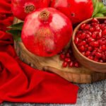 5 Reasons to Enjoy a Bowl of Pomegranate Every Day