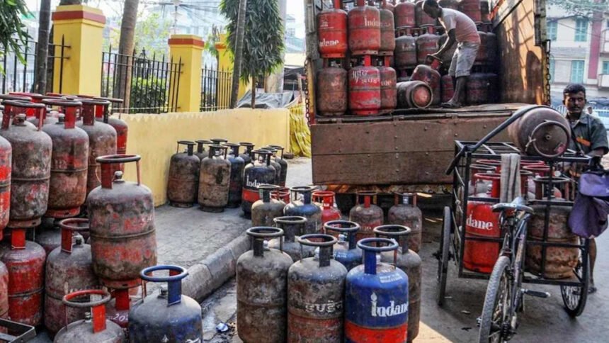 Commercial LPG Cylinder Prices Hiked by ₹48 Ahead of Festive Season